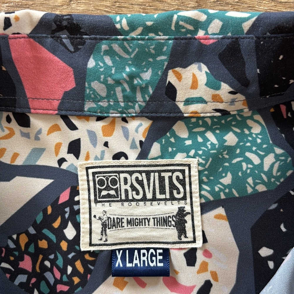 Roosevelt’s RSVLTS Short Sleeve Button Up Mens Sz. XL Multicolor Geometric Print - Picture 3 of 8